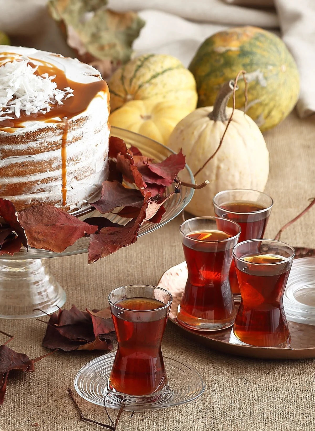 Derin Cam Çay Bardağı