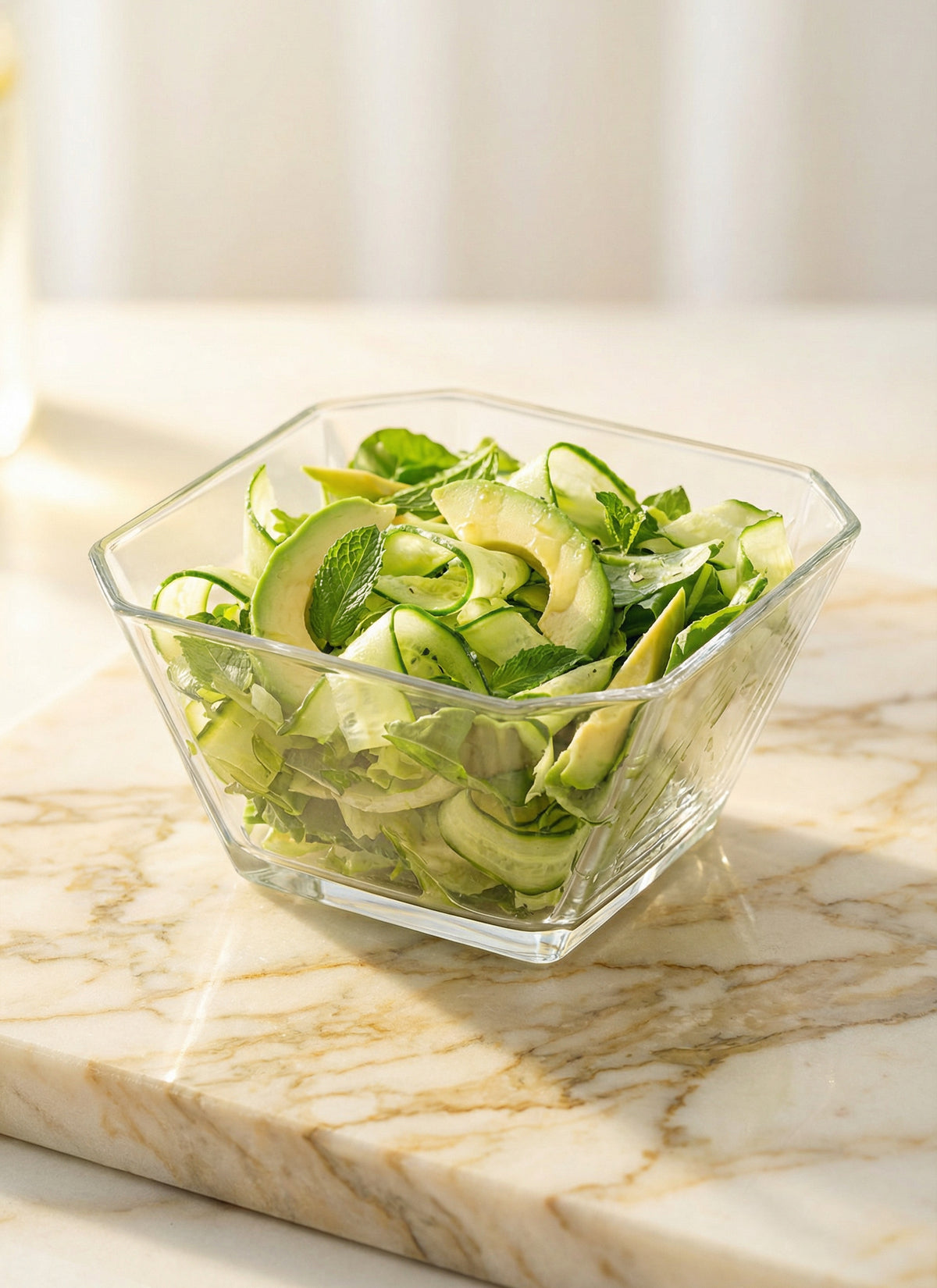 Karen Cam Salata Kasesi