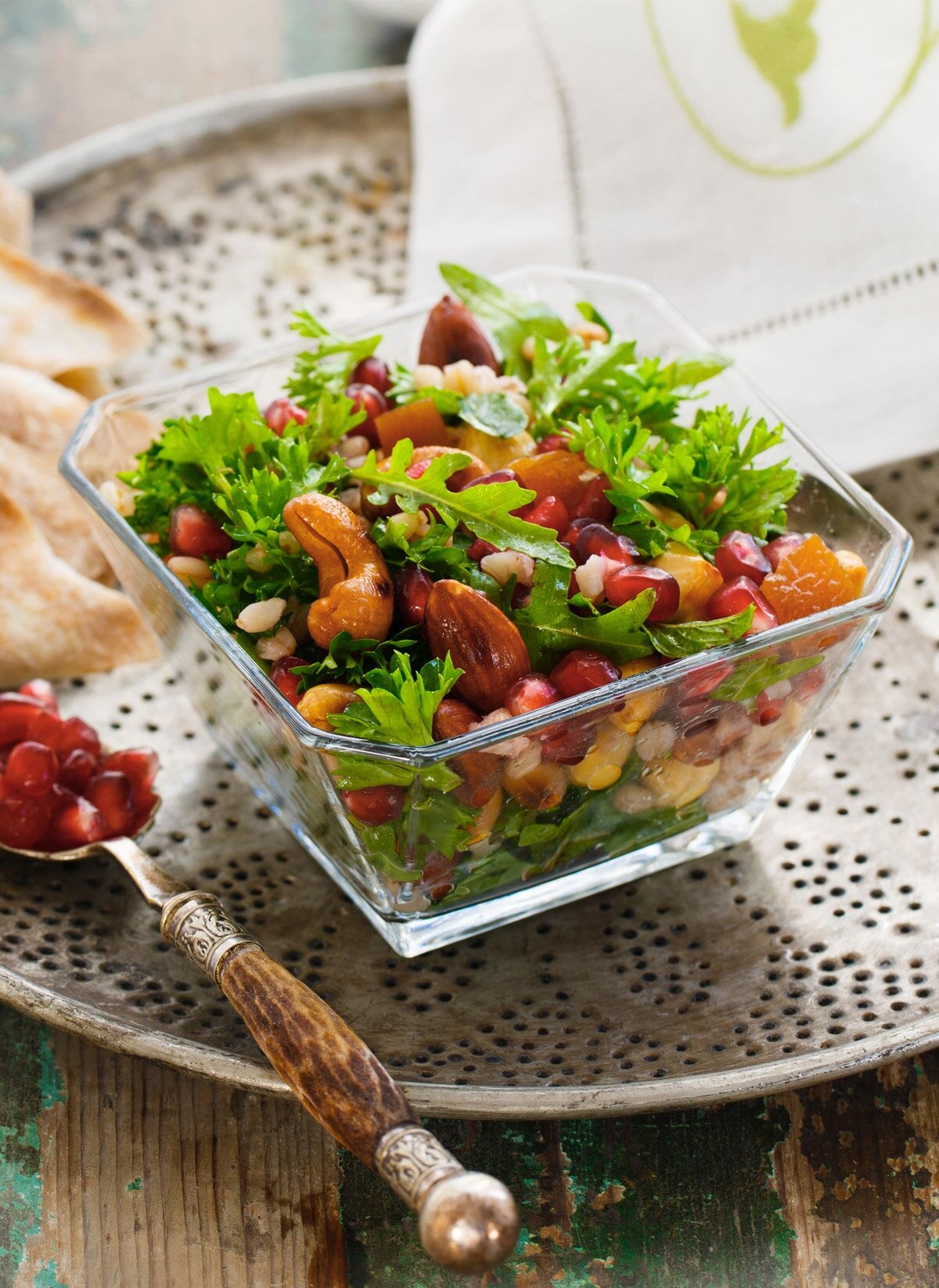 Karen Cam Salata Kasesi